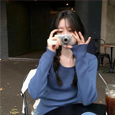 彩色中的黑白